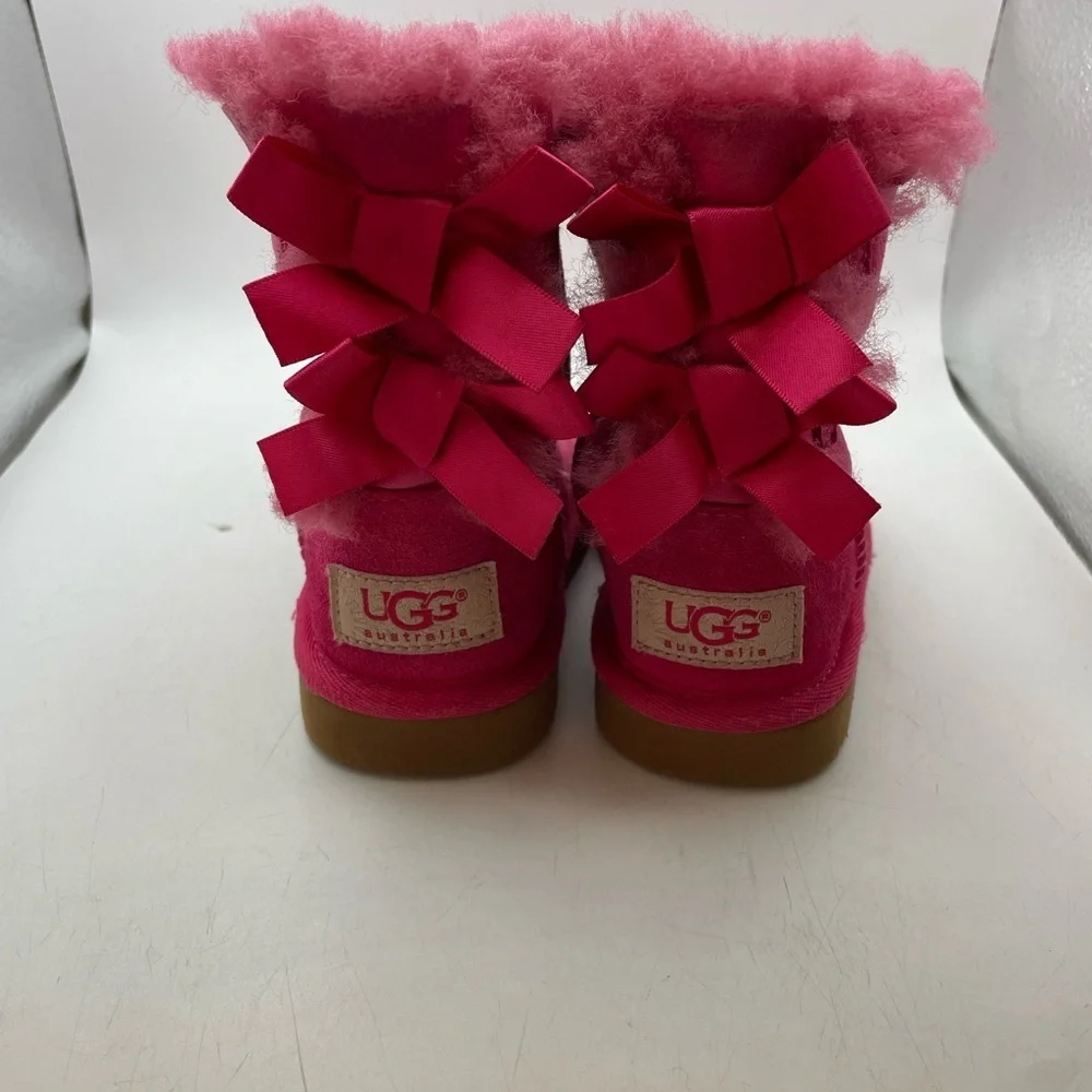 UGG Bailey Bow Pink Shearling Boots with Bows girls size 7